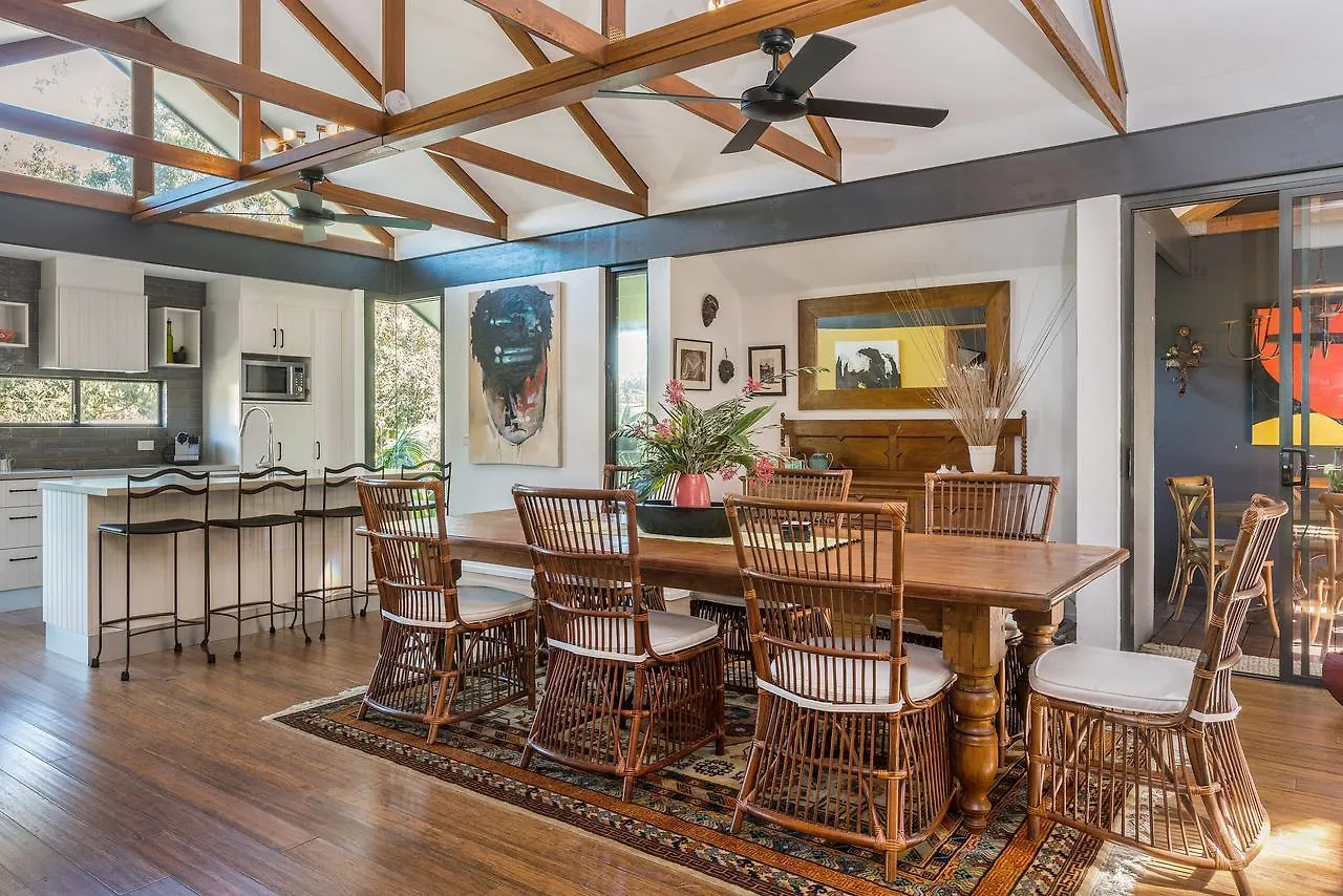 Luxury Artist Architect Retreat Villa  Byron Bay