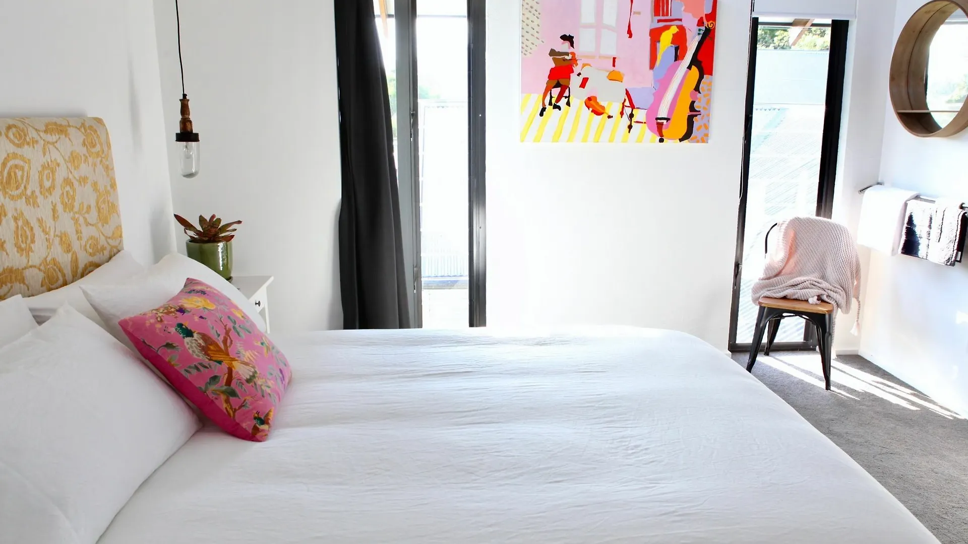 Luxury Artist Architect Retreat Villa