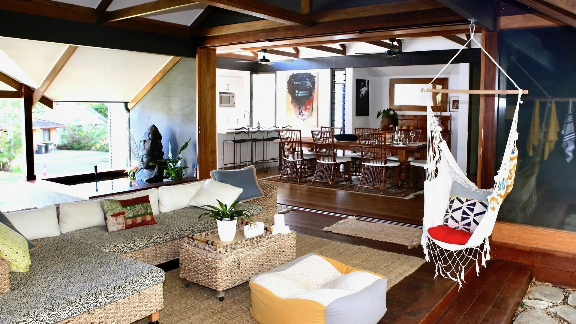 Luxury Artist Architect Retreat Villa Byron Bay