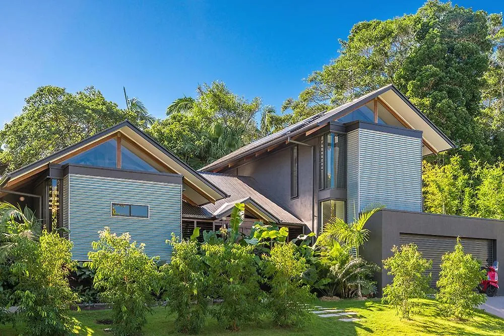 Luxury Artist Architect Retreat Villa